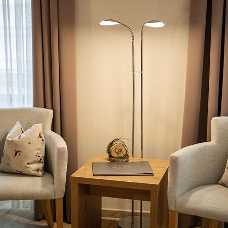Hotel Zur Post Bad Abbach Ruang foto