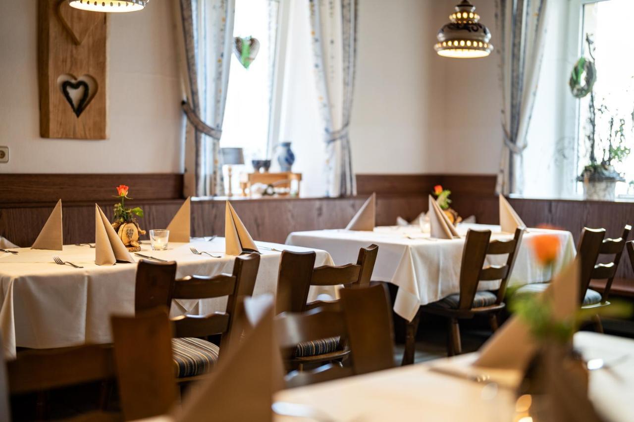 Hotel Zur Post Bad Abbach Bagian luar foto