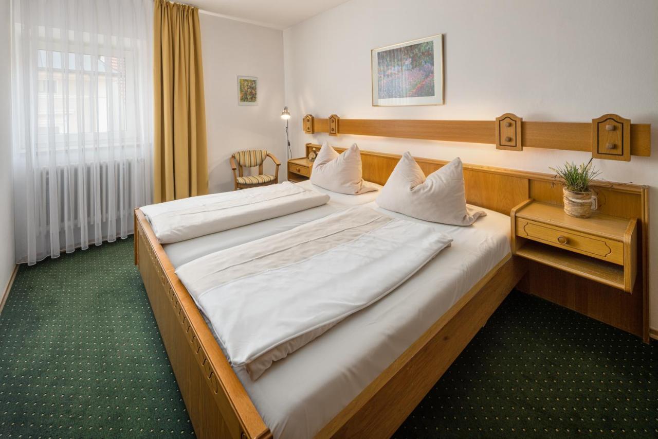 Hotel Zur Post Bad Abbach Ruang foto