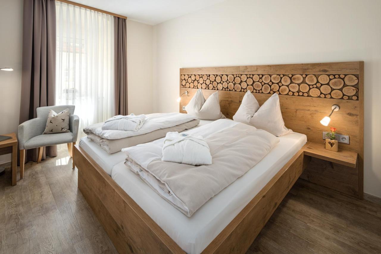 Hotel Zur Post Bad Abbach Bagian luar foto