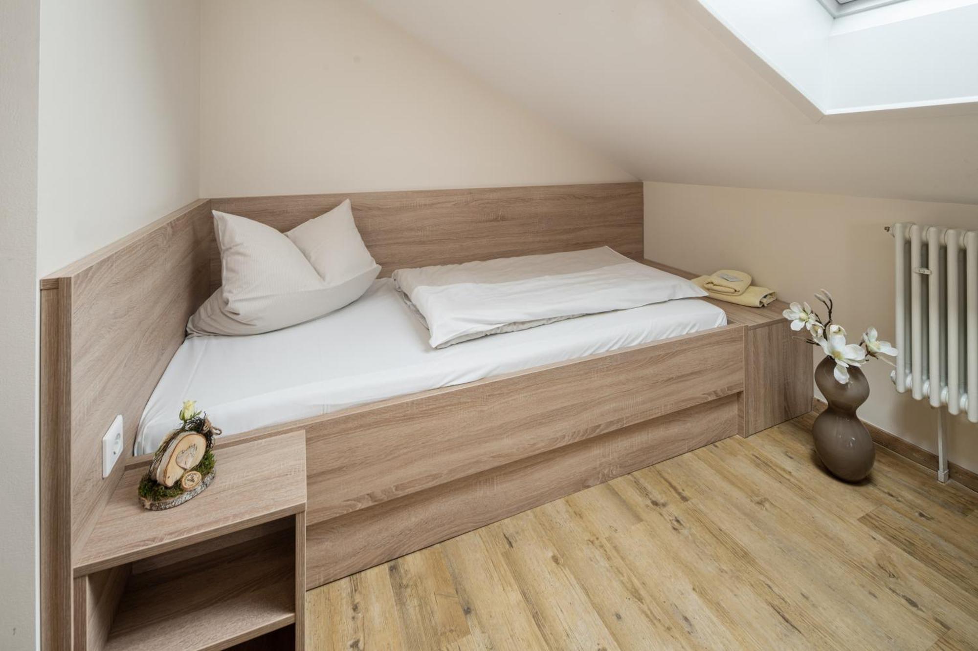 Hotel Zur Post Bad Abbach Ruang foto